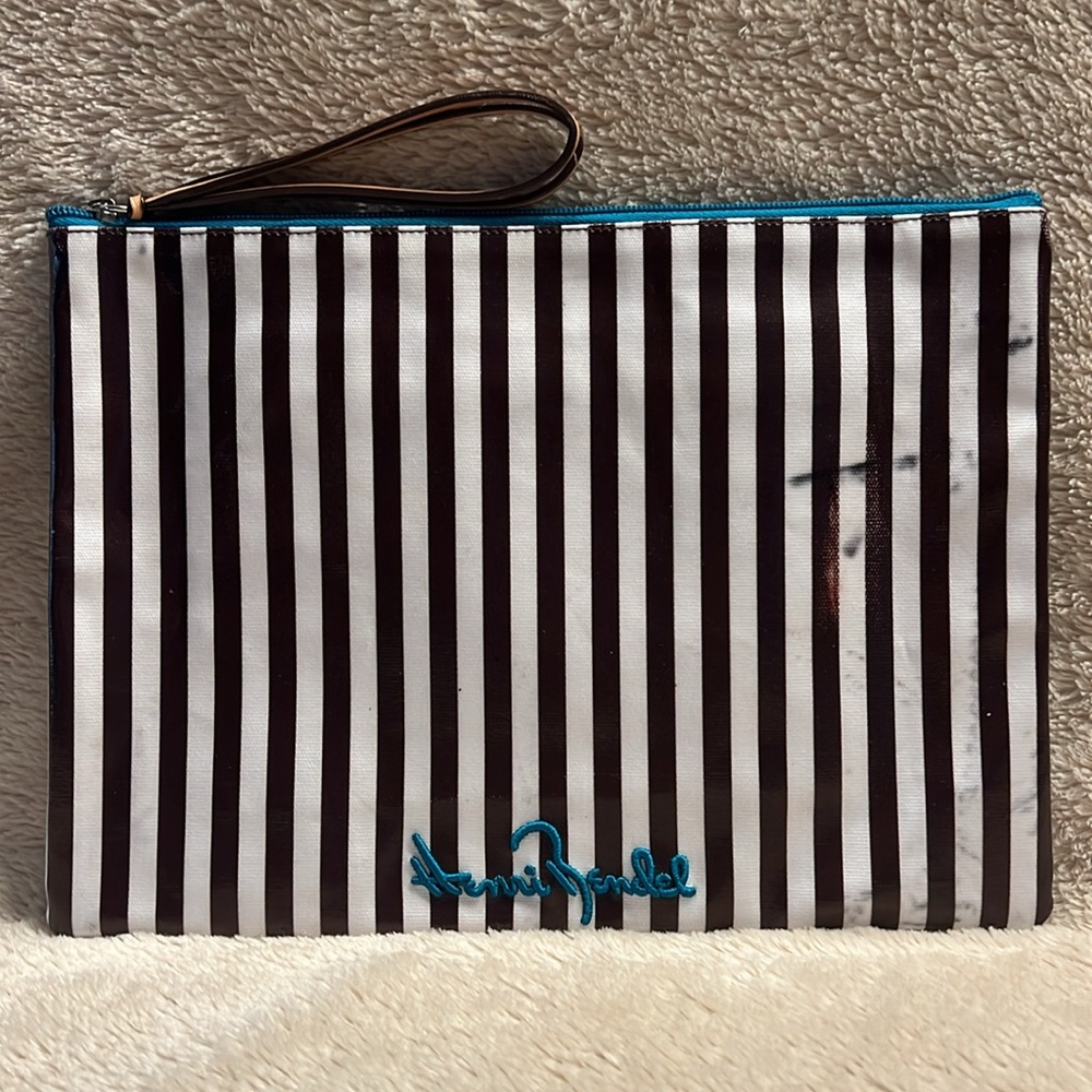 HENRI BENDEL - Picture 6 of 16